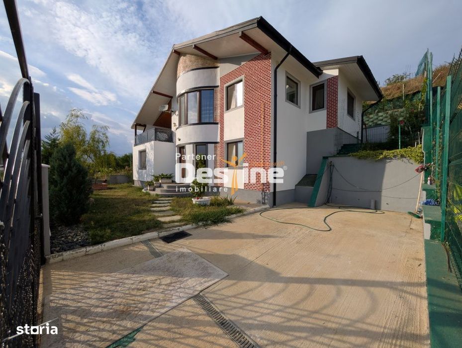 Casa individuala D+P 145 mp si 737 mp teren mobilata si utilata - Buci