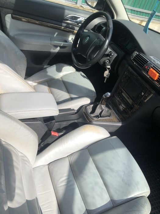 Vand sau Schimb skoda superb 1