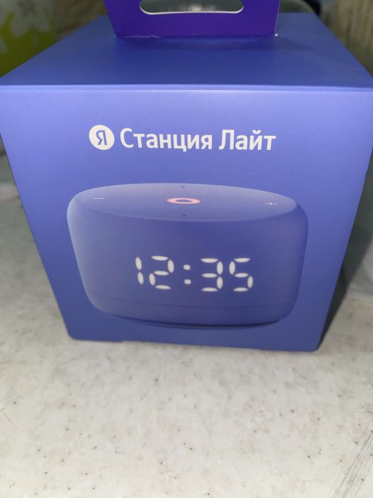 Колонка Алиса , станция лайт