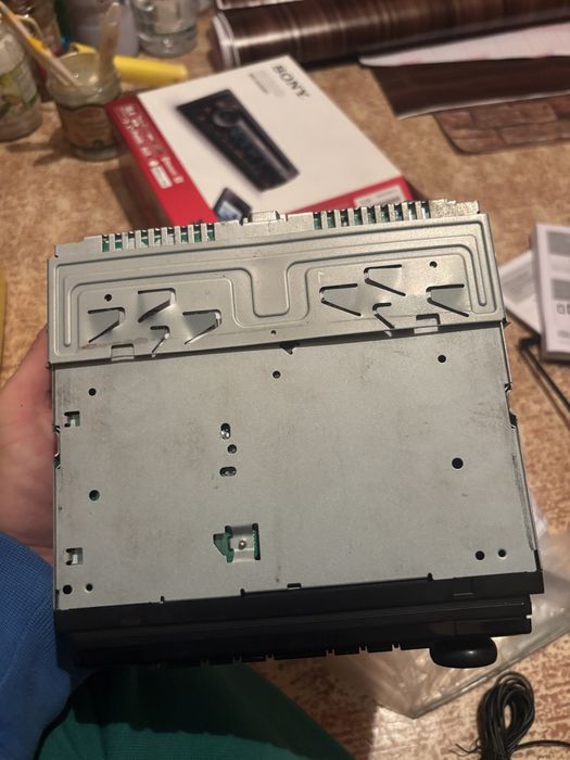 Чисто нов касетофон Sony MEX-N5300BT