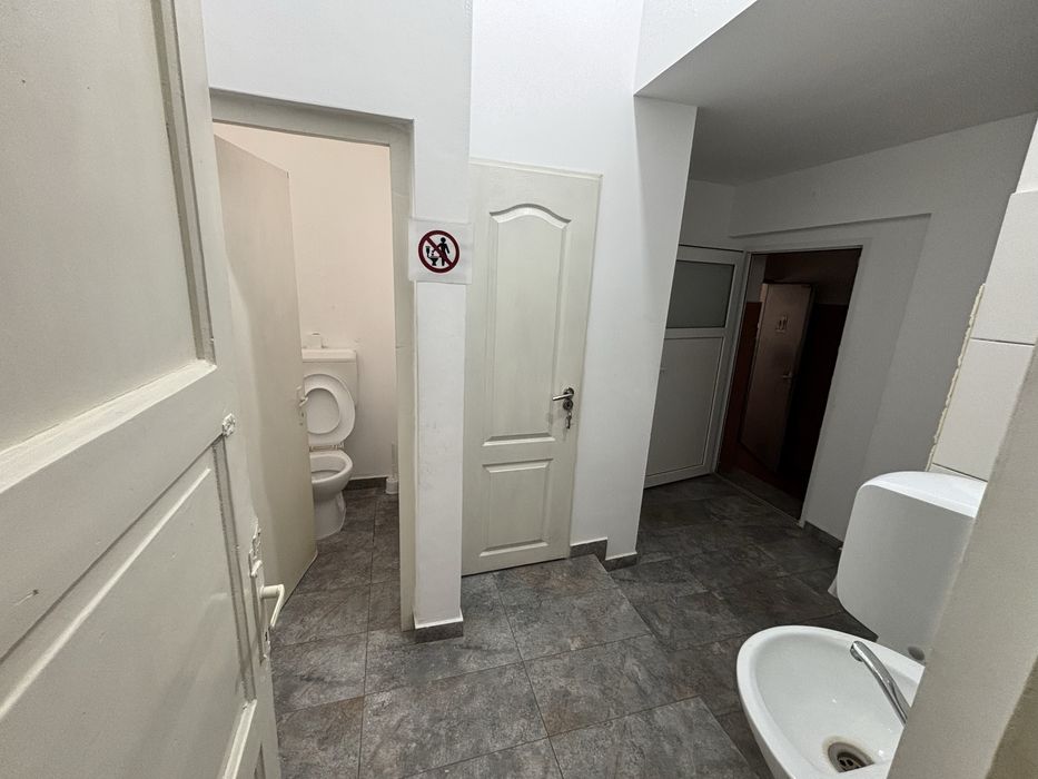 Spatiu comercial Tasnad