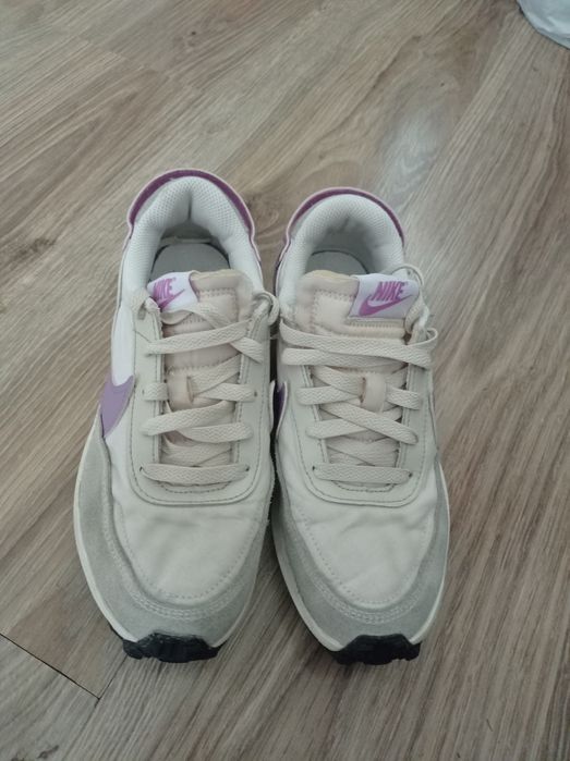 Обувки и сандали