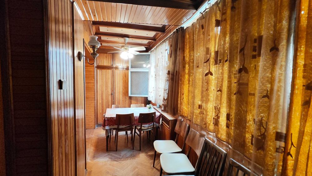 4-х Комнатная квартира на Буюк Ипак Йули 124кв.м.