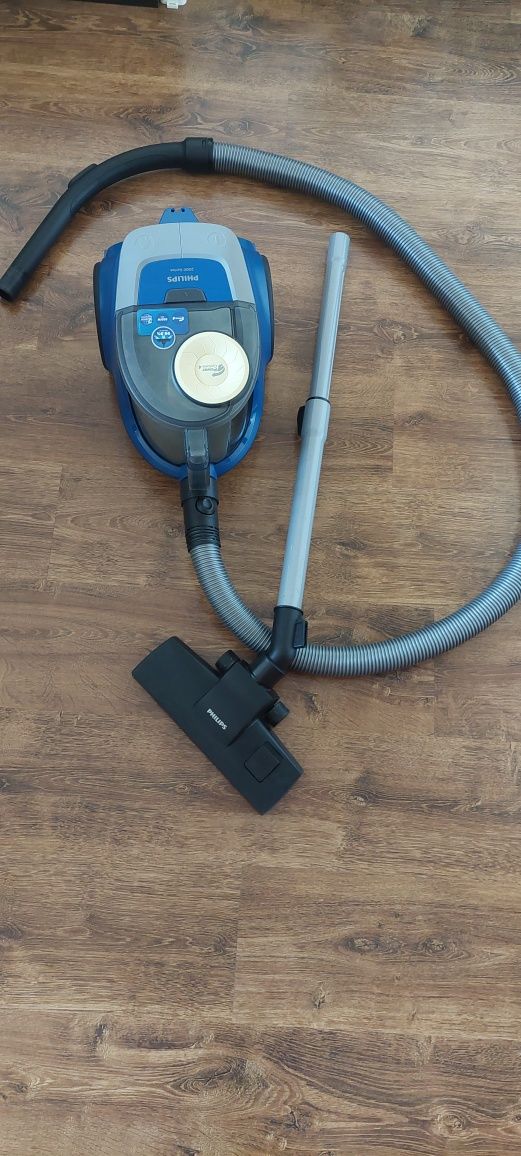 Прахосмукачка PHILIPS 2000 series