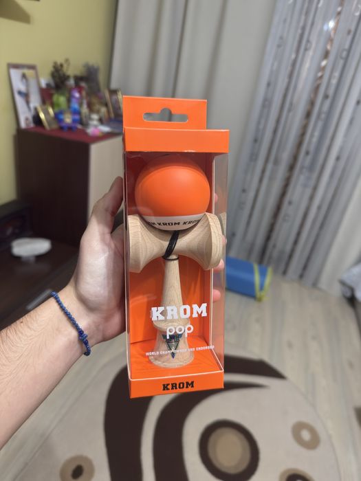 Kendama Krom Pop Rubber- Portocaliu mat/ Orange