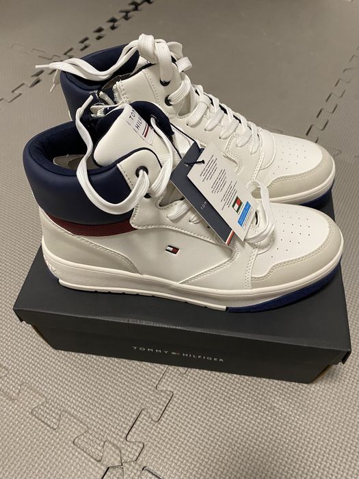 Adidasi tommy hilfiger