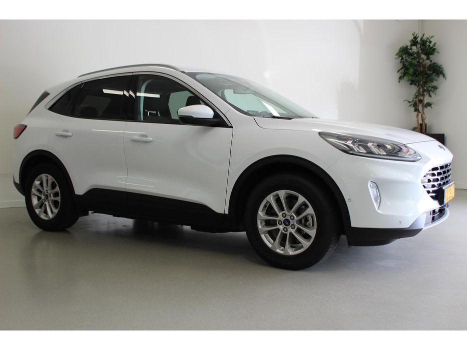 Ford Kuga 2.5 PHEV 2021 TITANIUM