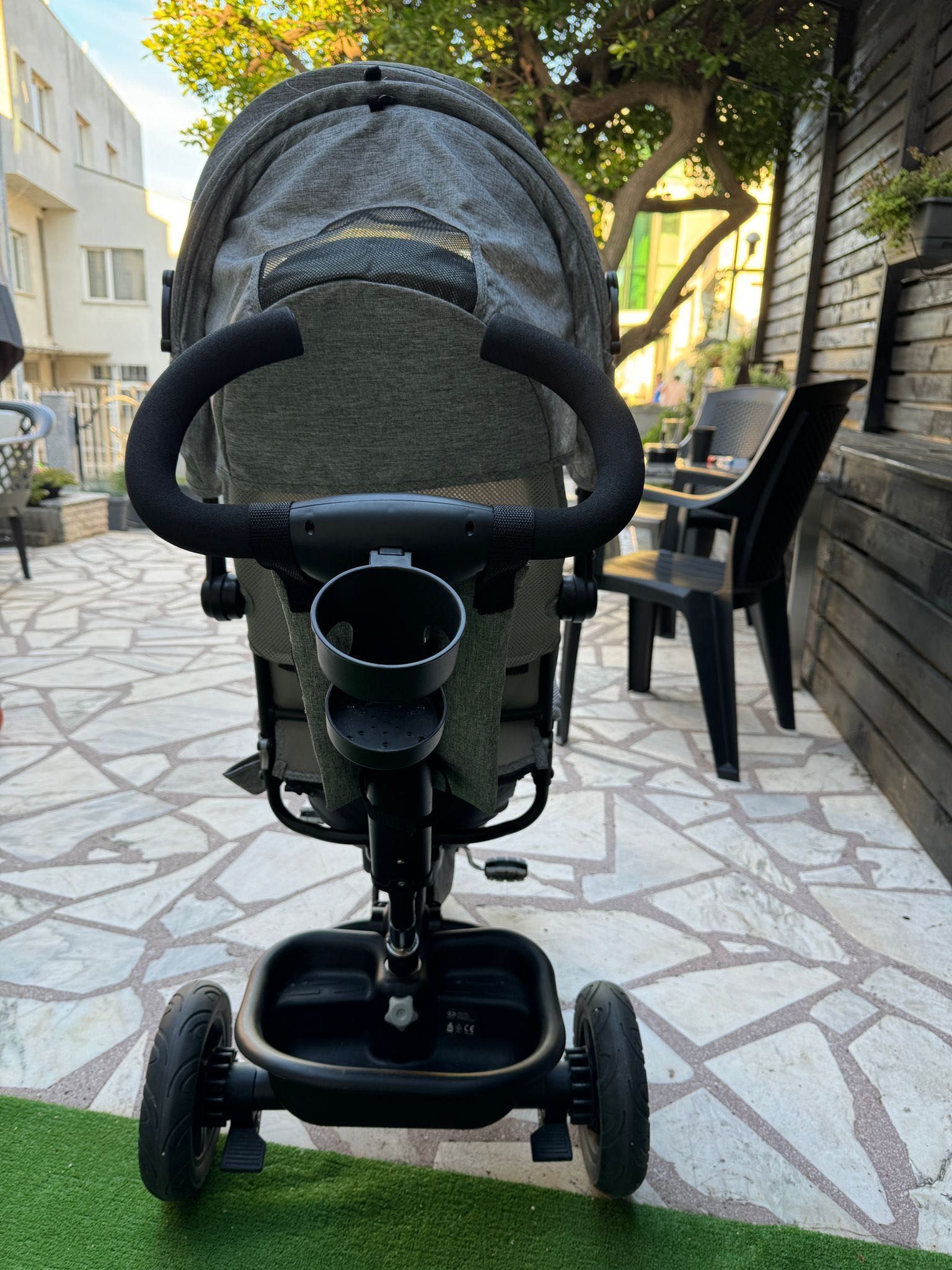 Триколката на  Kinderkraft  – AVEO