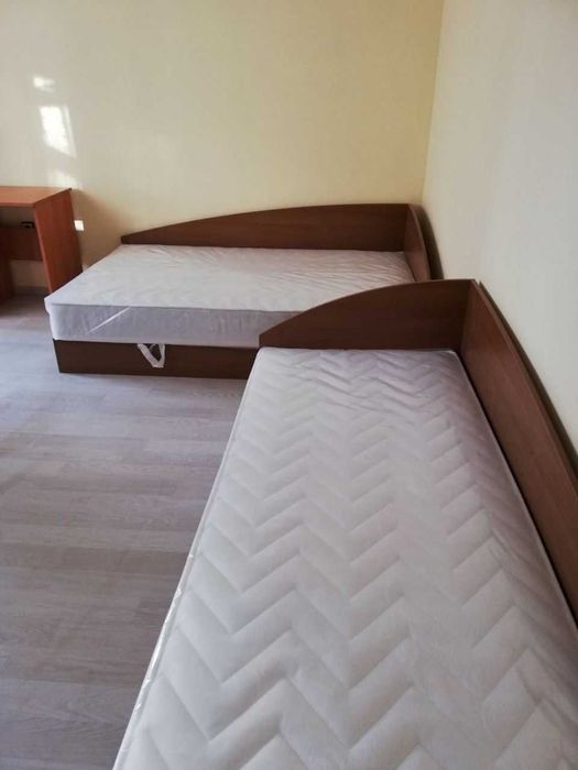 Дава се под наем Едностаен апартамент в Пловдив, Кършияка - 45 кв.м за 225 € - Снимка #2