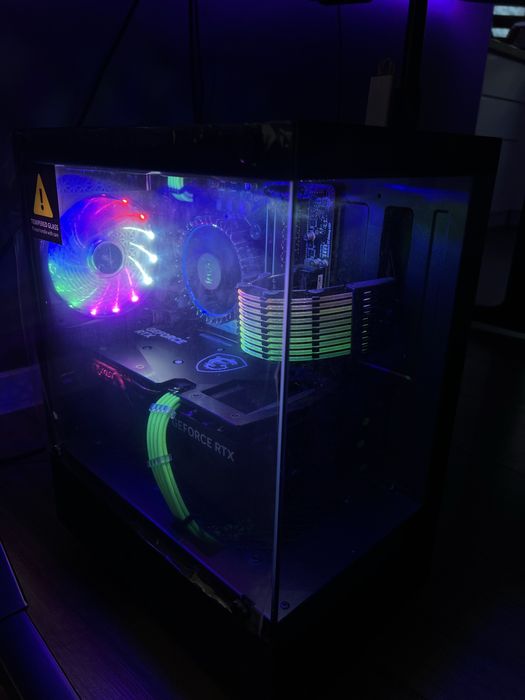 Геймърски компютър с Intel I5-13400F,32GB,RTX4060 8 GB, 1000GB SSD