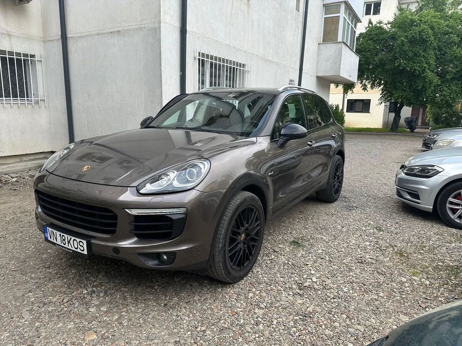 Porsche Cayenne Porsche Cayenne 3.0  2017 – Pachet Off-Road, Bose, Trapa, Etc