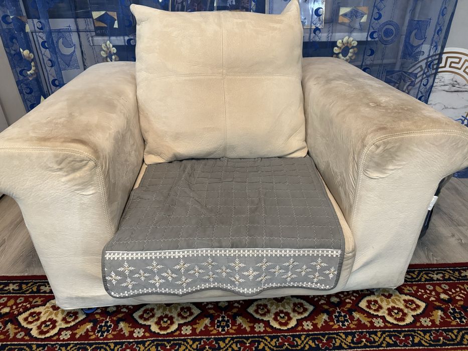 Продаю диван большой