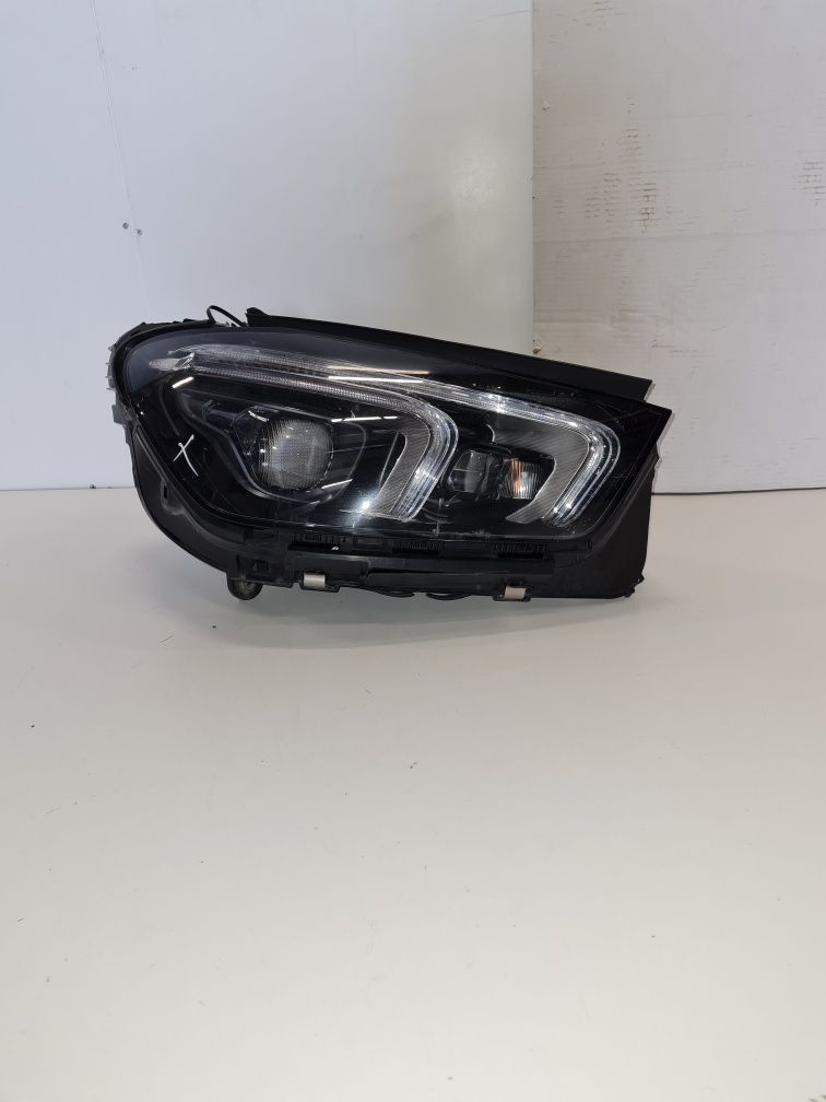 Far dreapta Mercedes GLE 167 / cod- A1679068607 / an-2019-2024 OEM