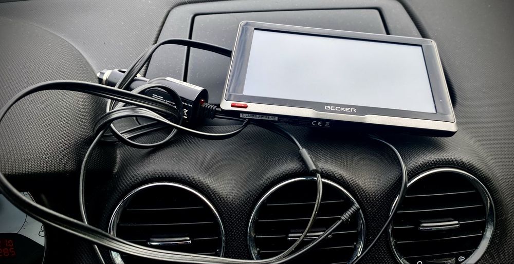 Becker 948  BE B70 GPS навигация за камион топ