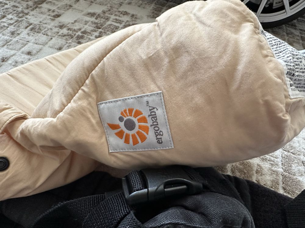 Ергономична раница Ergobaby 360