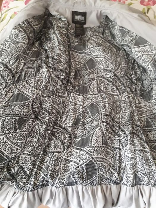 Красиво, екстравагантно манто