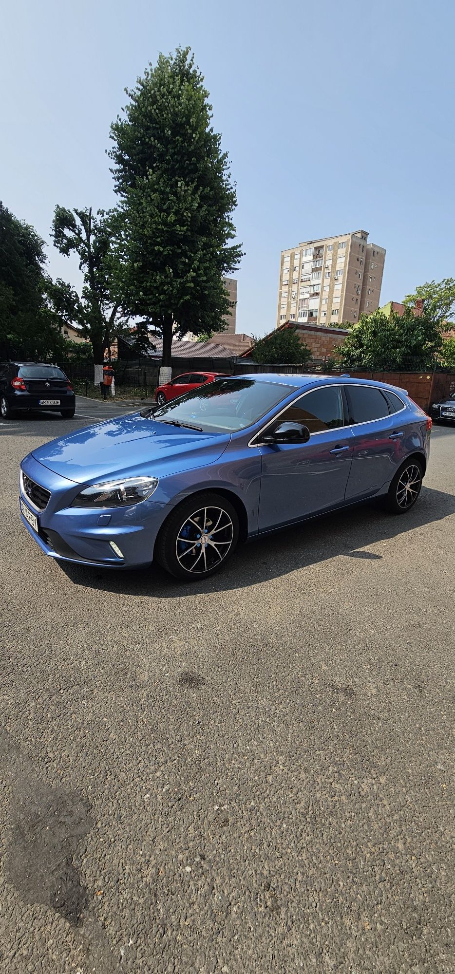 Volvo V40 R-design
