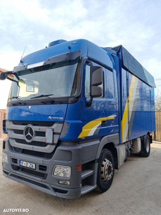 Mercedes-Benz Actros basculabilă