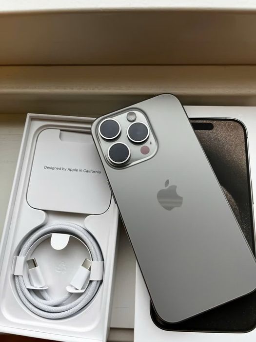 Iphone 15 pro - като нов !!!