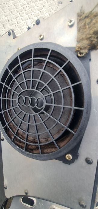 Subwoofer Субуфер Audi A4 B5 Avant Ауди А4 Б5 Комби