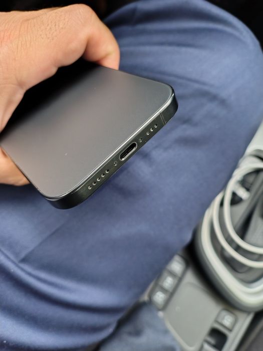 iPhone 15pro 128gb impecabil