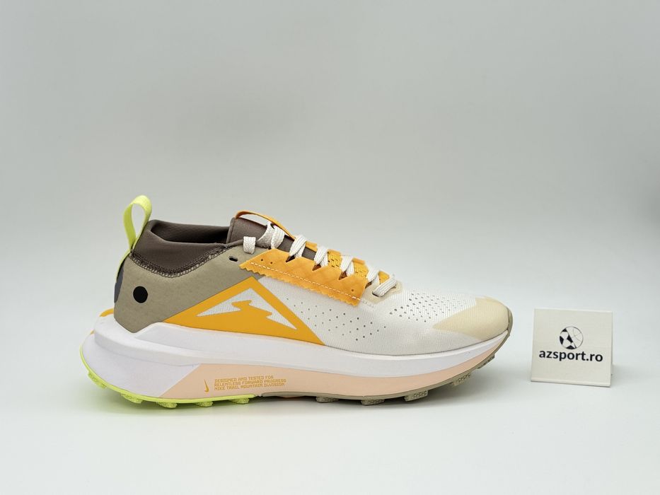 Nike ZoomX Zegama Trail 2 Noi Originali (37,5; 40; 40,5)