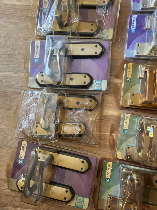 Iale ,manere usi incuietori etc