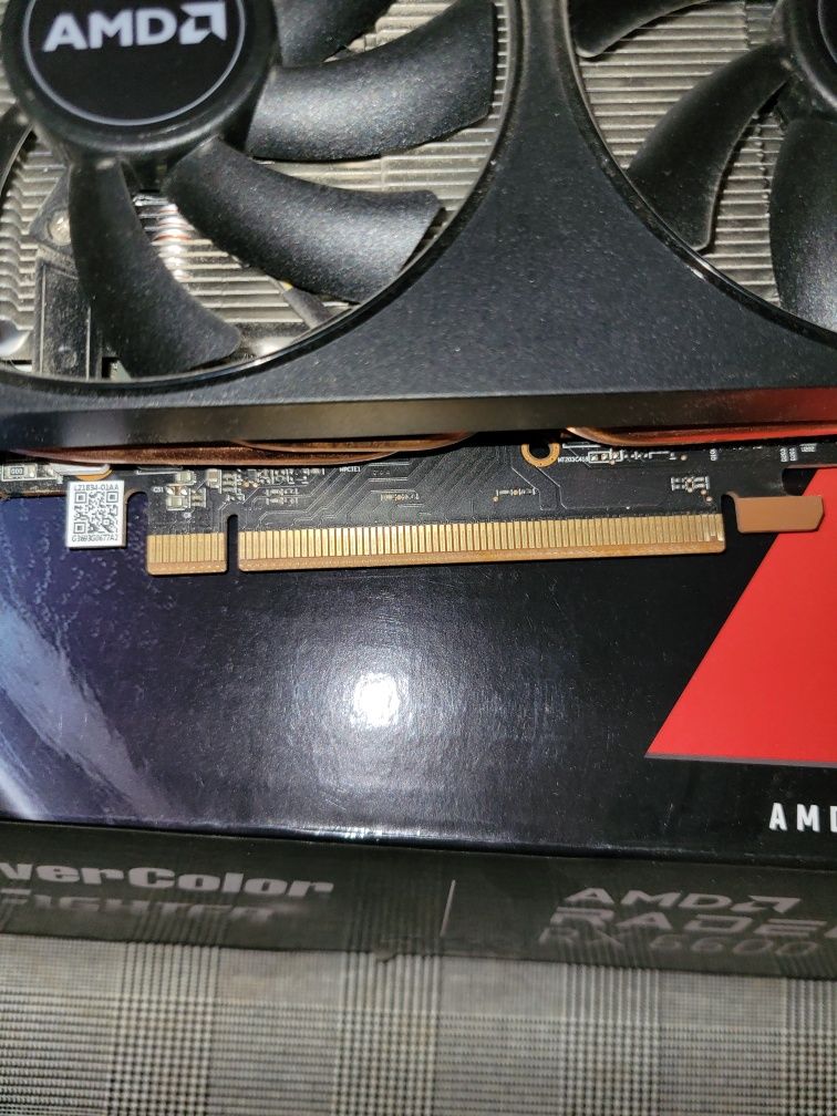 Чисто нова Видеокарта АMD RX 6600 8GB PowerColor - пълен комплект