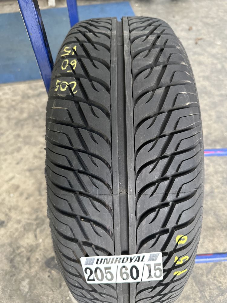 205/60/15 91H Uniroyal