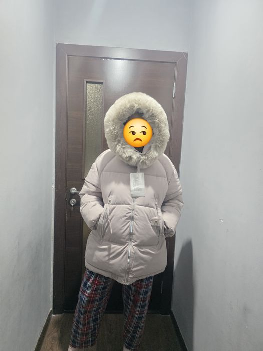 Yengi kurtka sotiladi qalin Xitoyniki