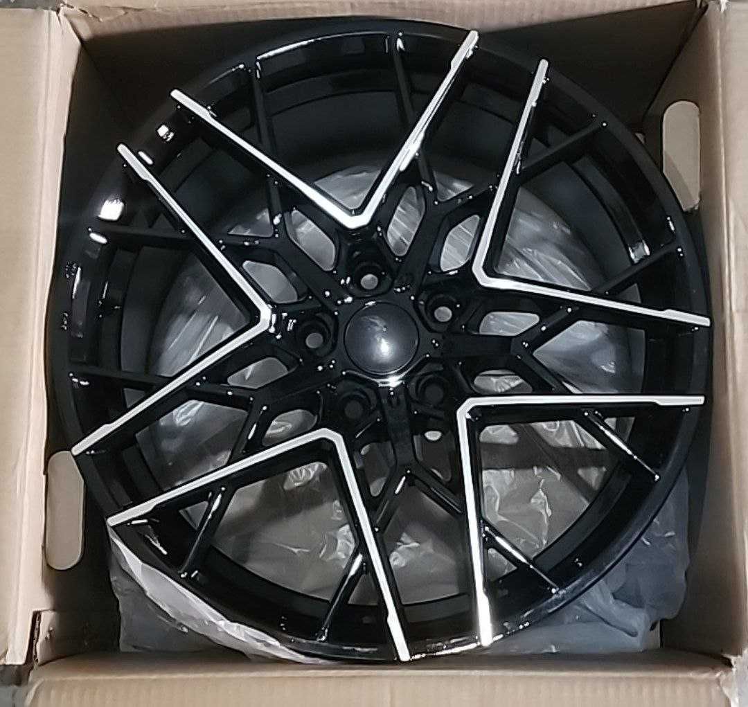 Продаются Диски R18 /5x114 в ассортименте