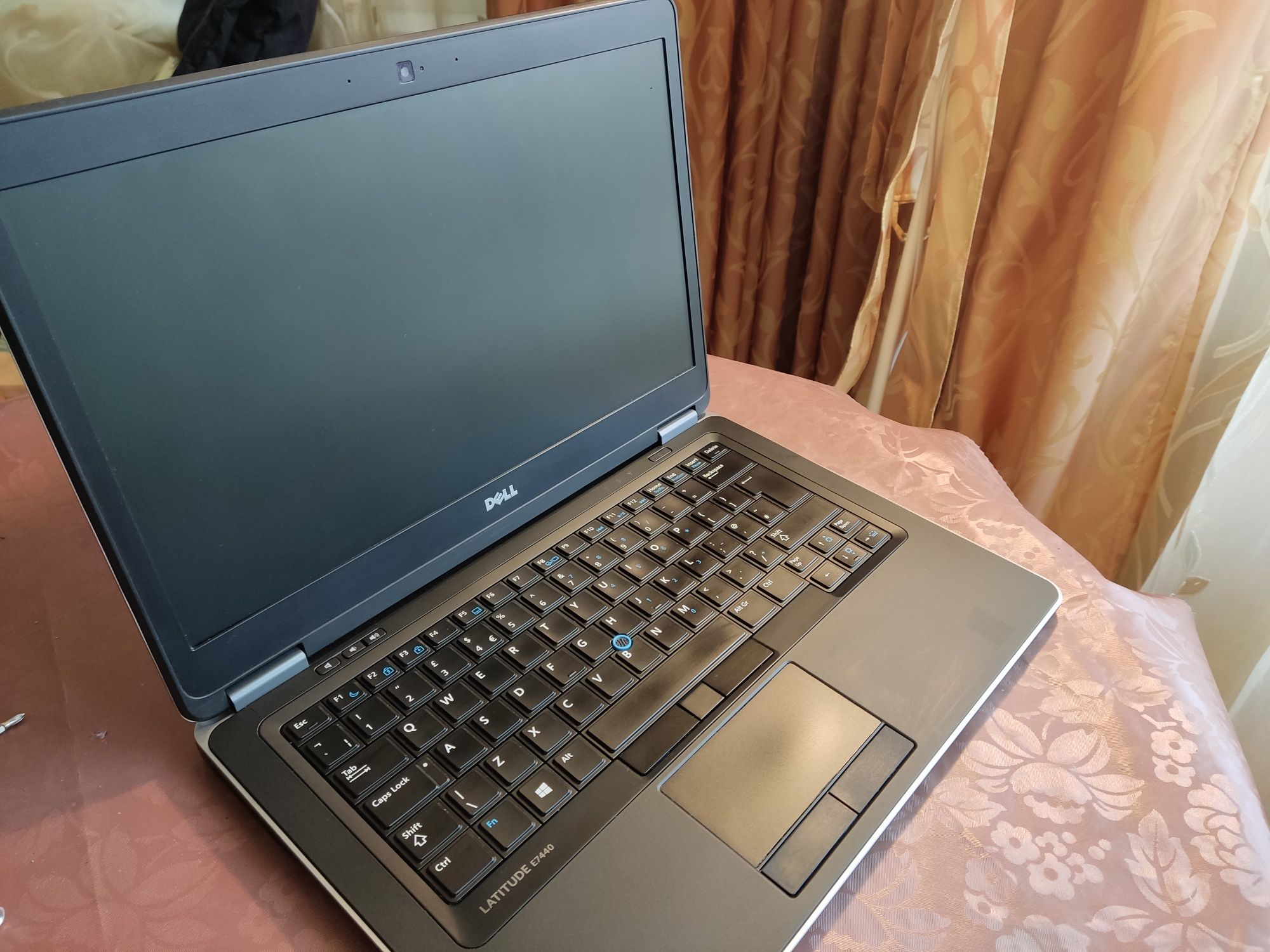 Лаптоп | Dell Latitude E7440