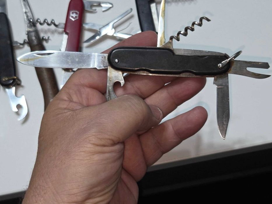 Lot vintage de 8 bricege 9