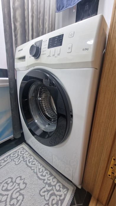 Поодам стиральную машину samsung