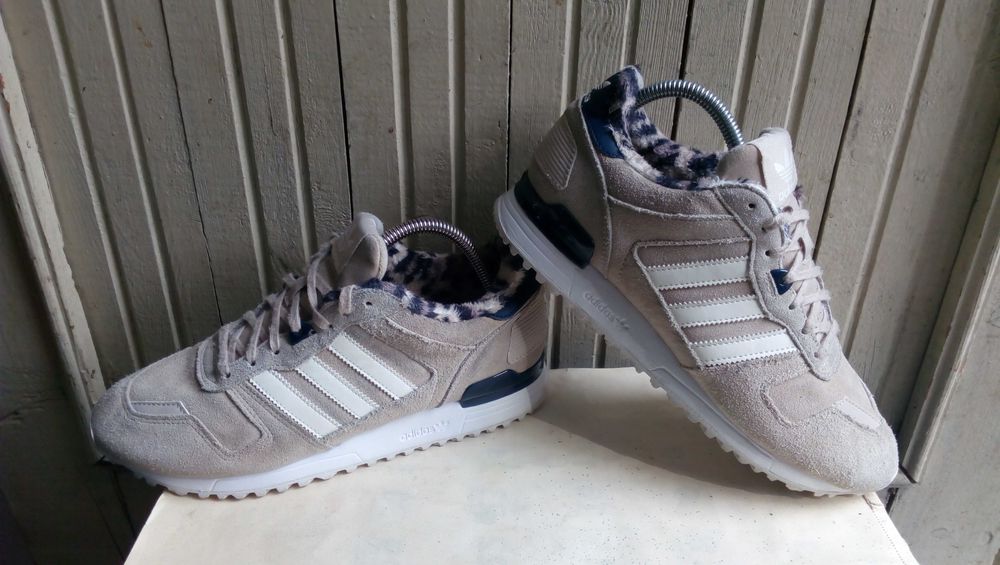 ''Adidas ZX 700 W''оригинални маратонки 39 номер