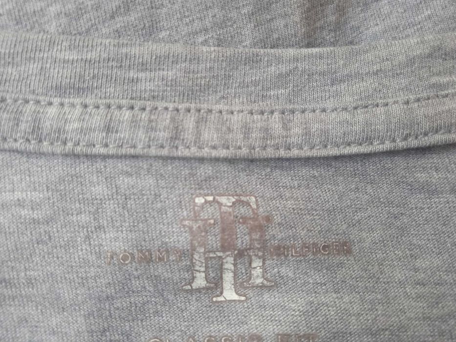 Tommy Hilfiger 100% оригинална дамска тениска