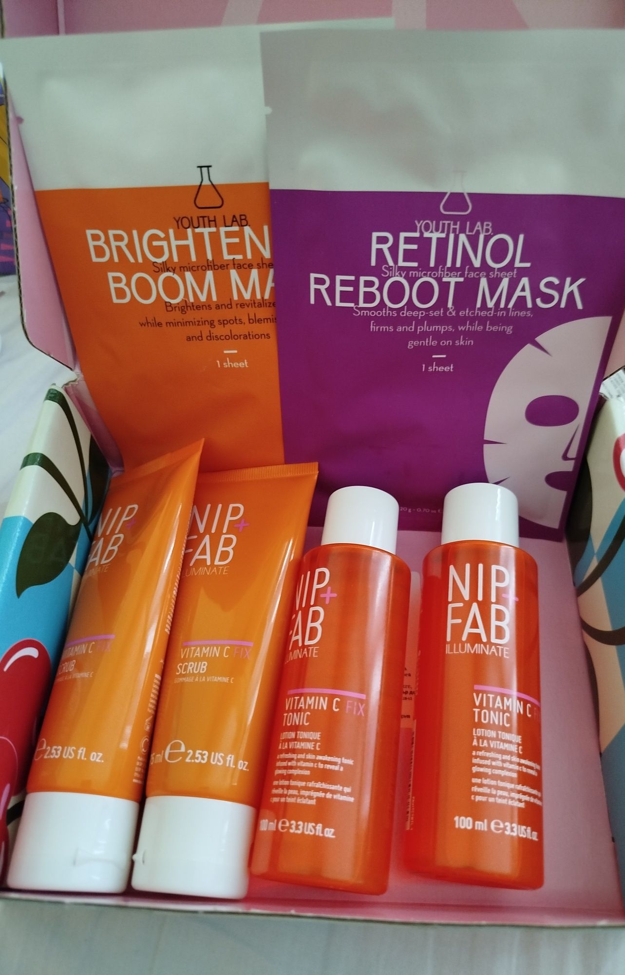 Комплект козметика Nip fab