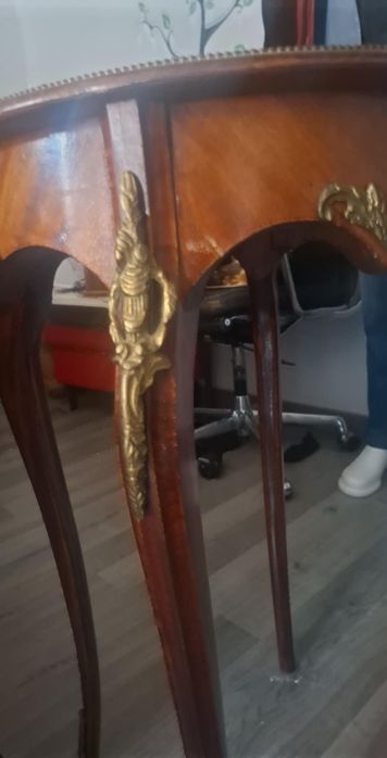 Măsuță lemn masiv