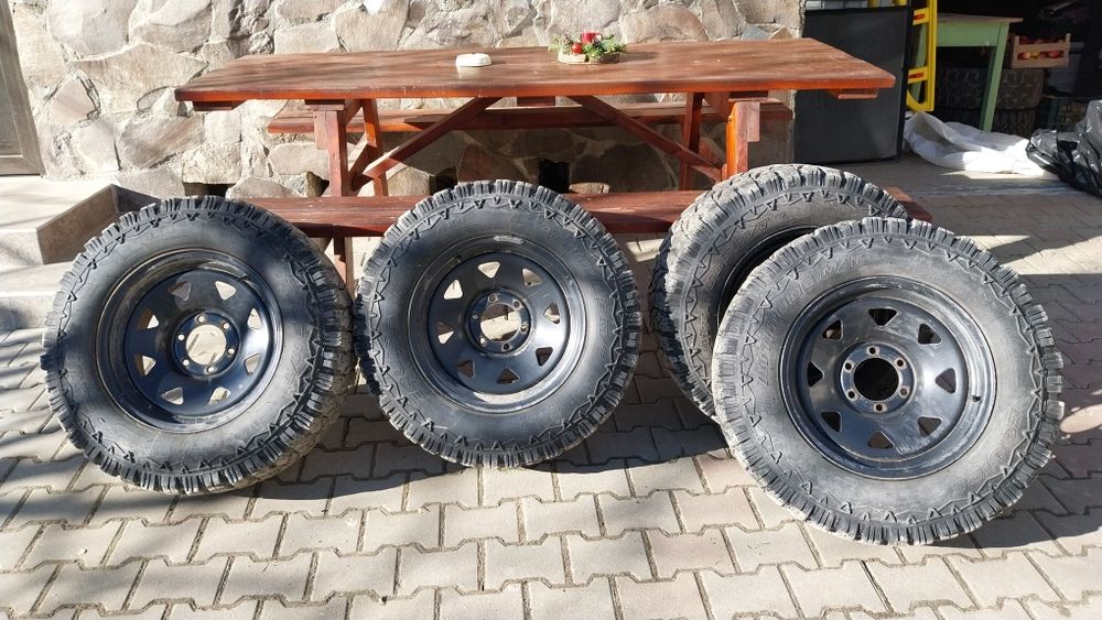 Roți 245 70 17  Toyota land cruiser ,vind și Toyota !!!