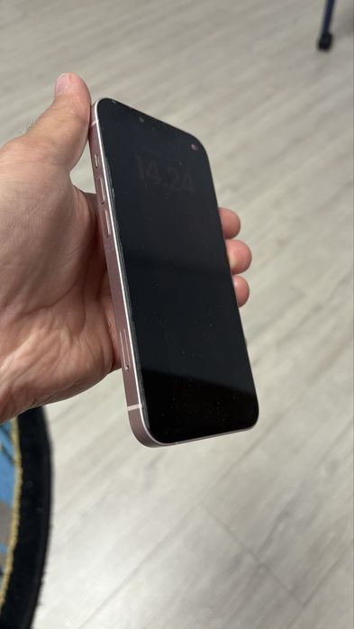 iPhone 13-Doar pt piese-NU Dezmembrez-Citeste Descrierea Anuntului-Fix