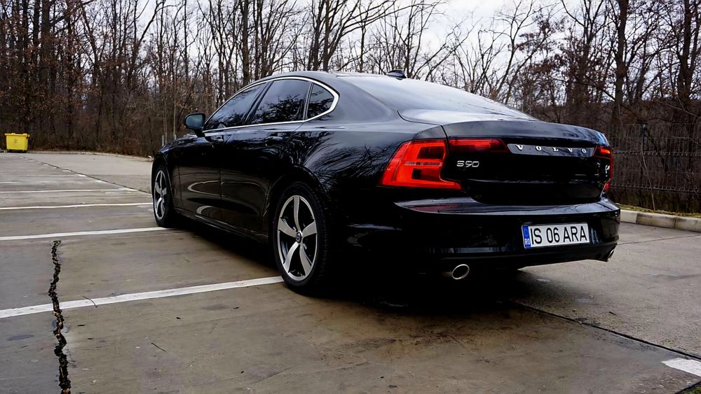 Volvo S90 D4 190 cp