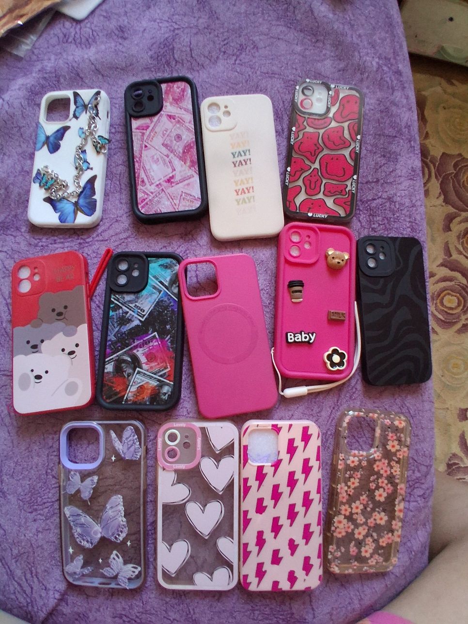 Продавам и подарявам калъфи за iPhone 12