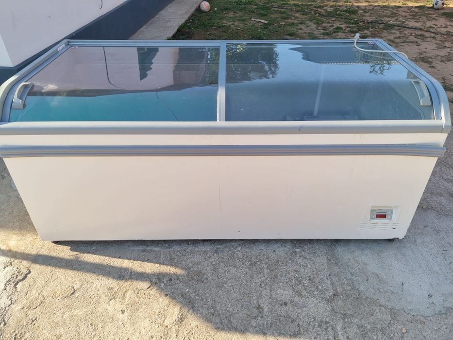 De vânzare lada congelate