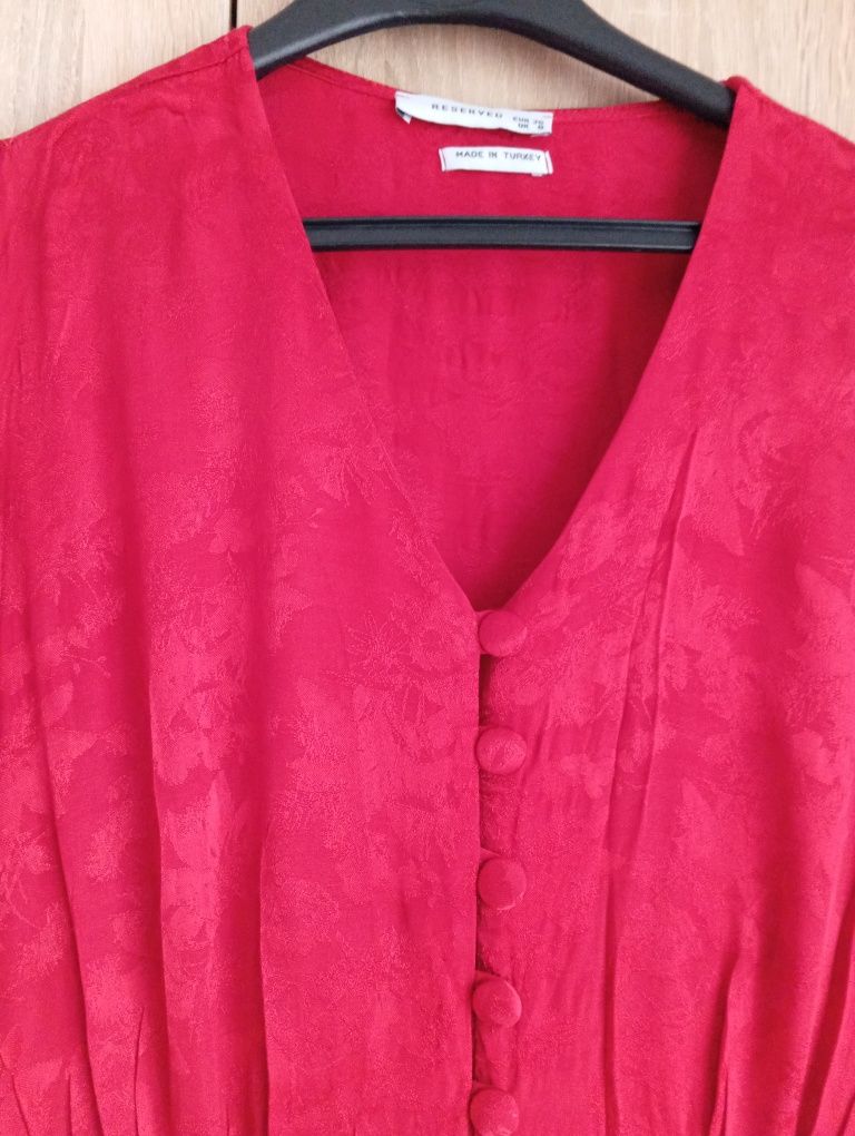 Rochie roșie Reserved model retro măr 36