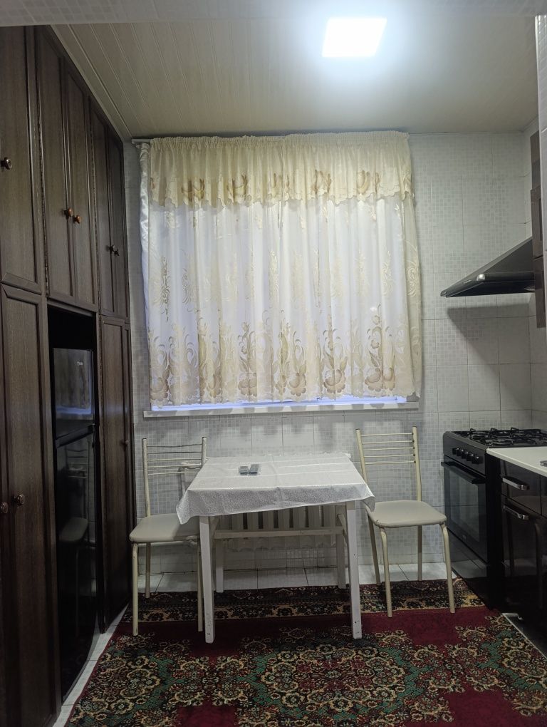 Сдам свою 2 комнатную квартиру аренду в Юнусабад 14-58-70. Цена: 550$