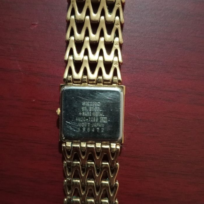 Ceas de dama Seiko preț 150 predare personala București