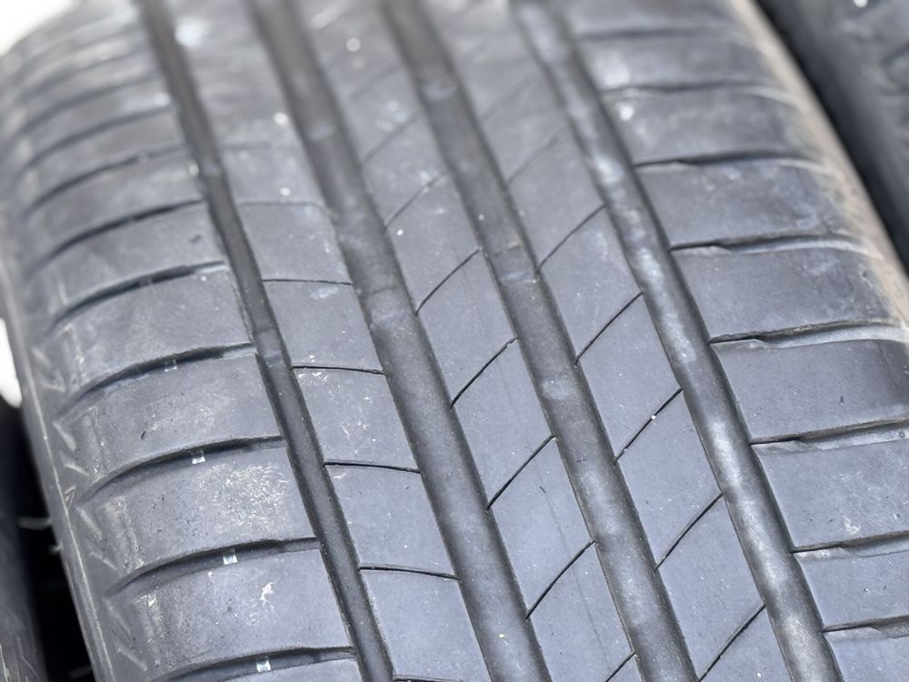 225/45/R17 Bridgestone Turanza 4бр летни dot2218 6-7mm