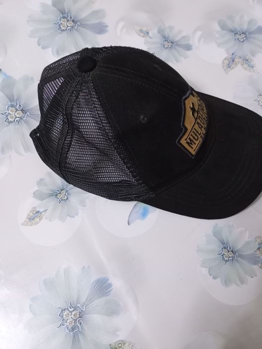 Кепки в отличном состоянии