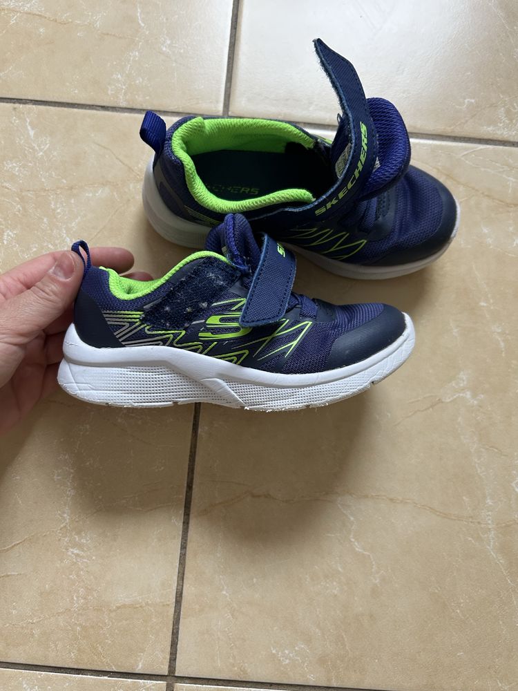 Adidasi Skechers, marimea 25, 15 cm