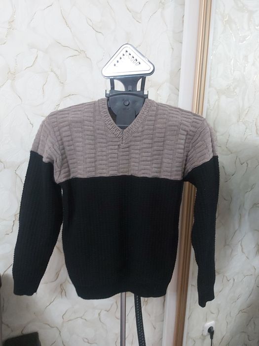 Свитер в отличном состоянии